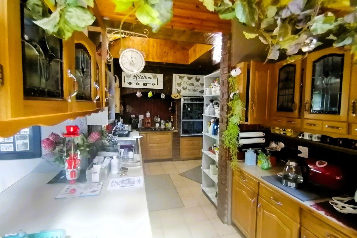 Spacious 5 Bedroom Family Estate - Photo 4