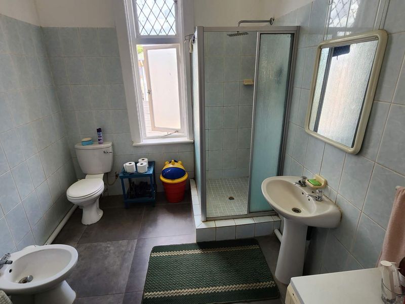 Epitome of Grace and Grandeur - Photo 8