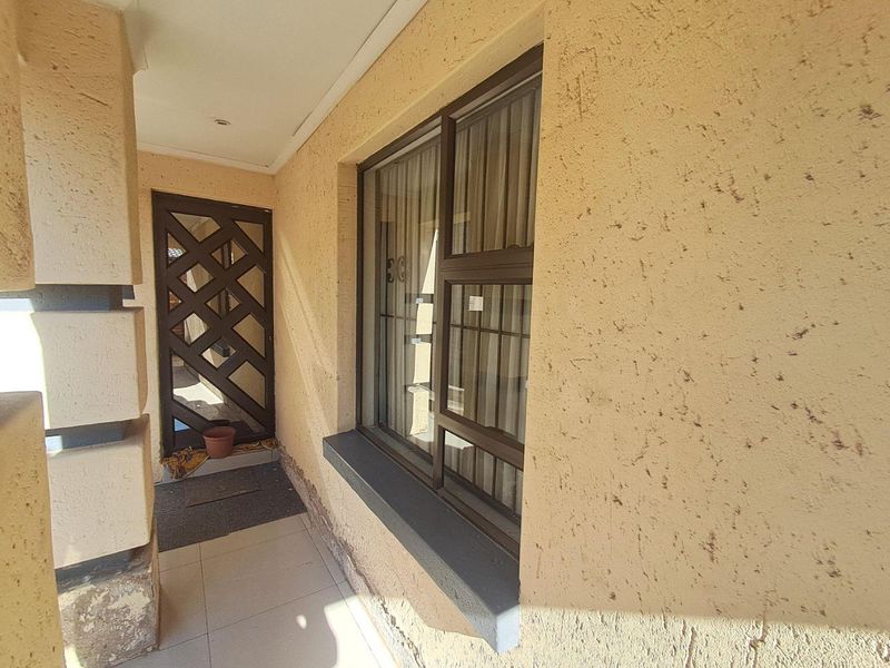 Complete This 2-Bed Home & Profit from 6-Room Rentals Now! - Photo 2