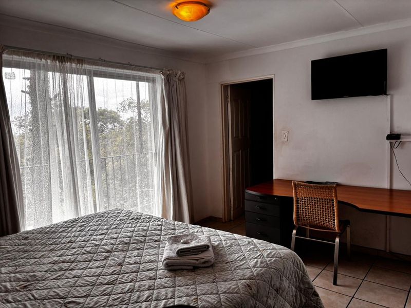 Established 22-Bedroom Guesthouse For Sale – Pretoria North - Photo 8