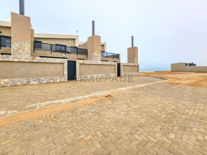 Ext 14 (Namib Desert), Henties Bay:  Beautiful Contemporary SEA VIEW UNIT is for Sale - Photo 3