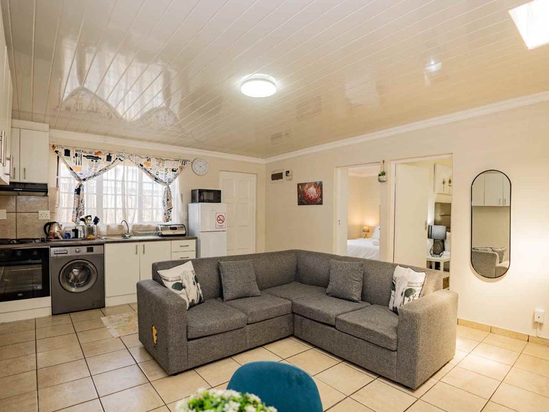 La Bella Vida Self Catering Apartments - Photo 2