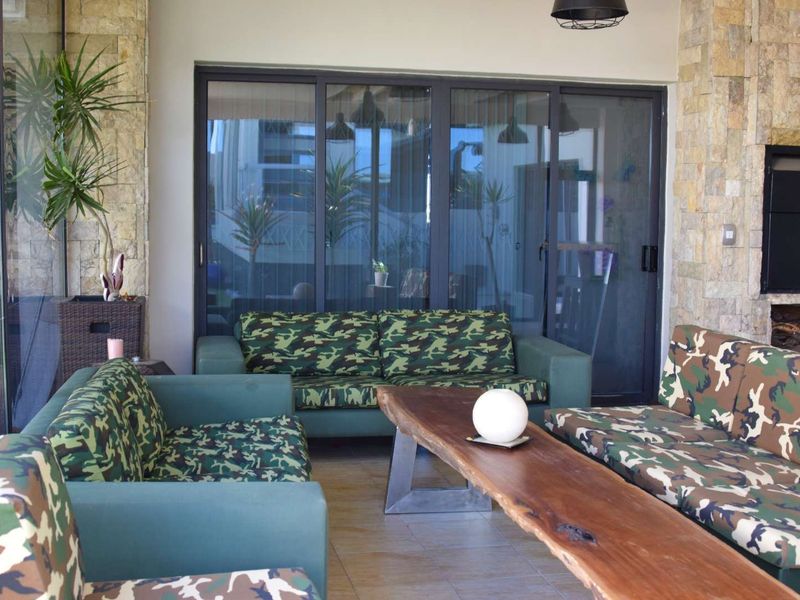 LUXURIOUS SMALLHOLDING - Photo 3