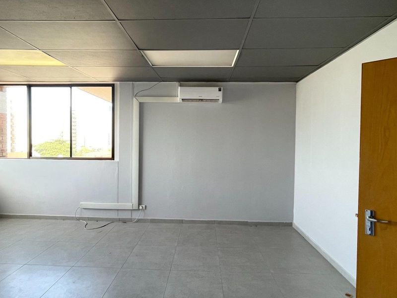Prime Medical & Wellness Rooms To Let in Umhlanga - Photo 2