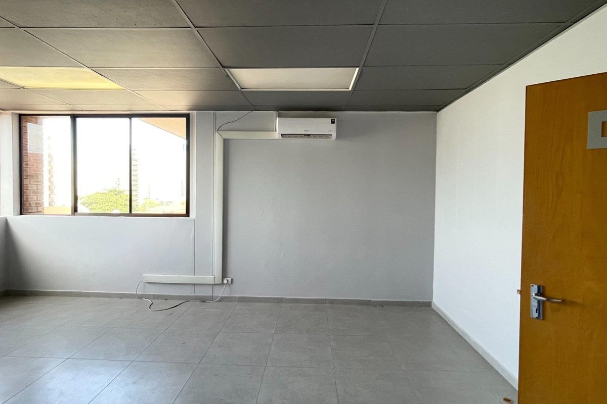 Prime Medical & Wellness Rooms To Let in Umhlanga - Photo 2