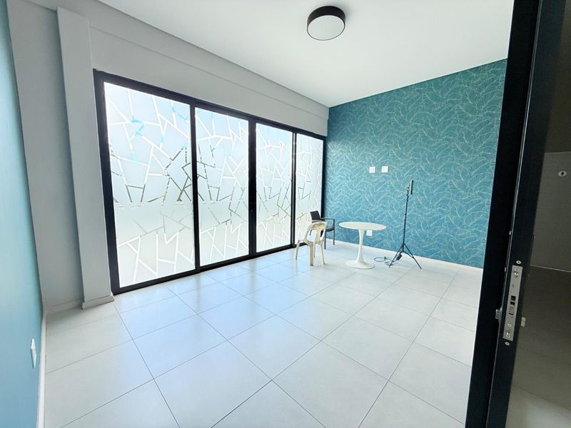 First-Time Buyer’s Dream: Modern 1-Bedroom Gem! - Photo 8