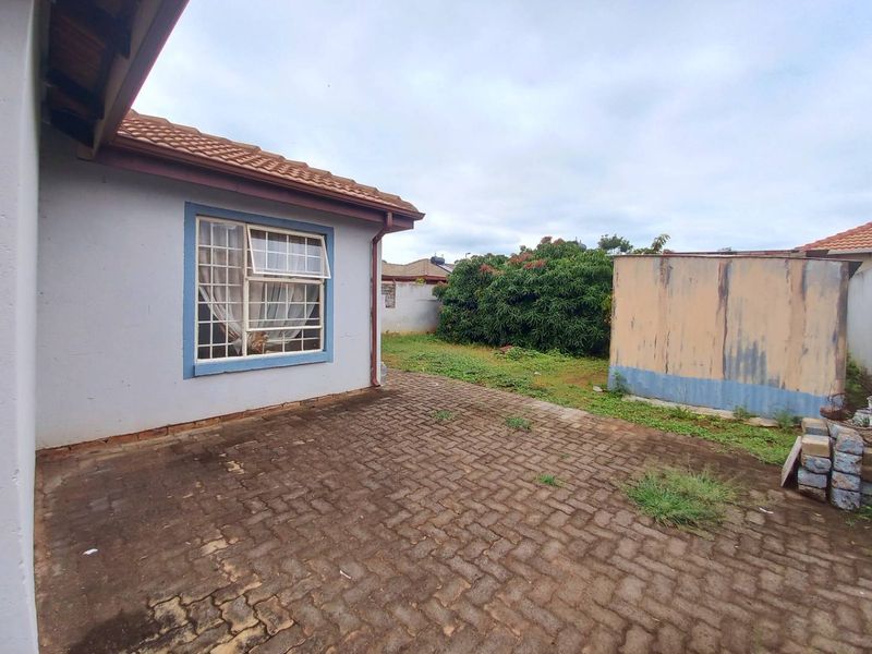 Two Bedrooms house for sale in Kirkney - Photo 2