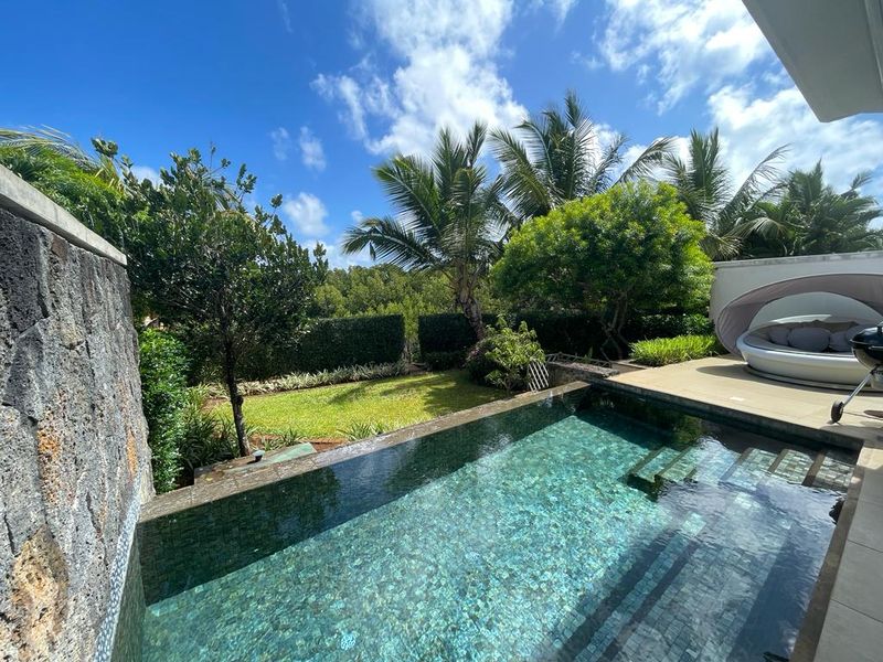 3-Bedroom Triplex : A sanctuary of light and privacy - Photo 2