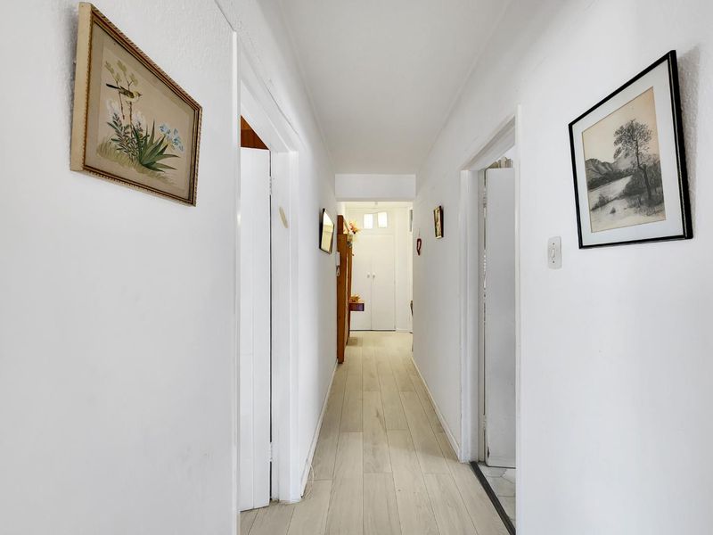 RENOVATOR’S DREAM! - Photo 6