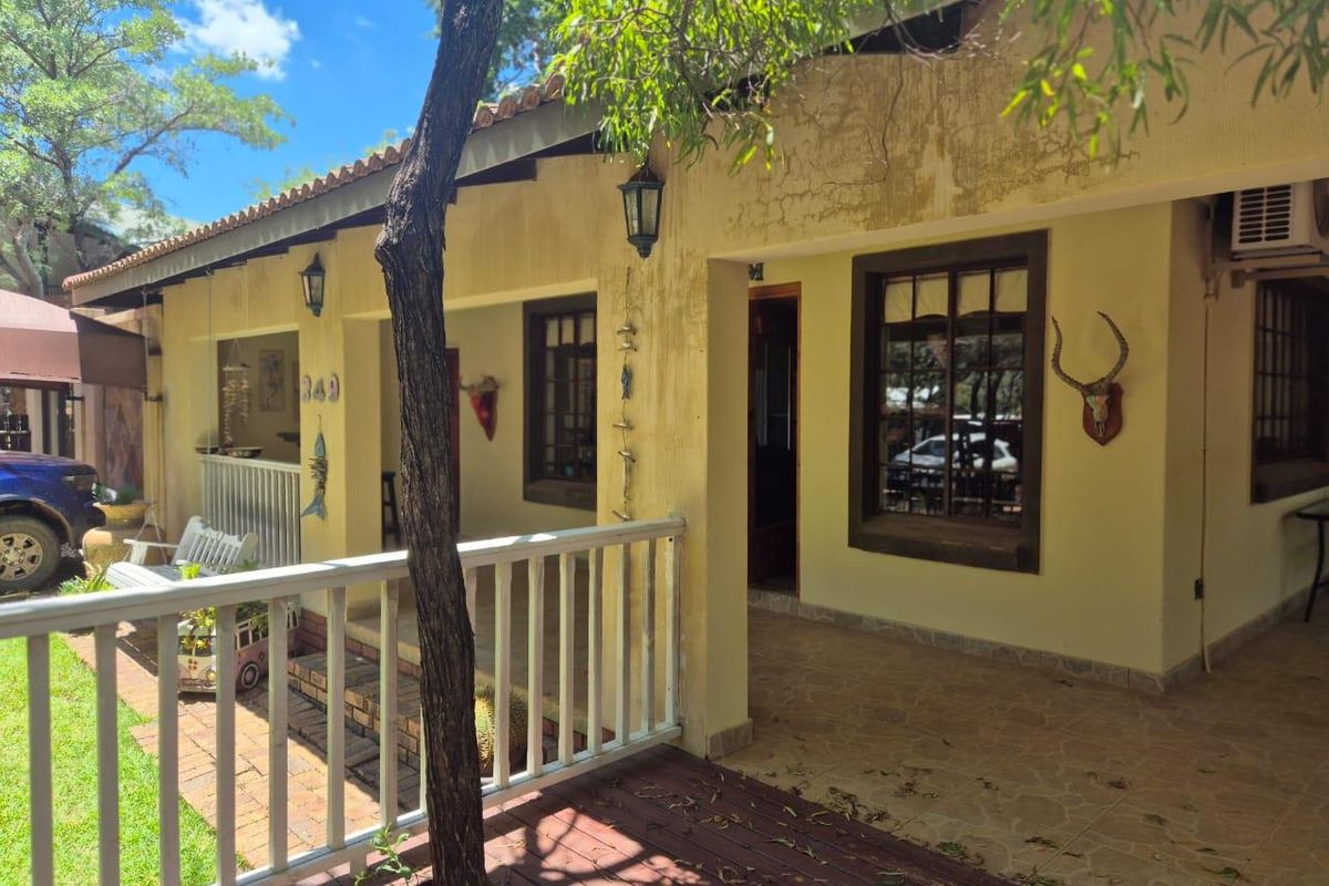 . "Seize This Leeupoort Gem & Make It Your Own!" - Photo 5