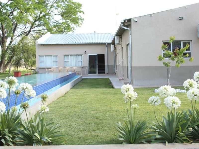 A rare opportunity to invest in one of Namibia’s most productive agricultural regions while enjoying a high-end rural lifestyle. - Photo 6