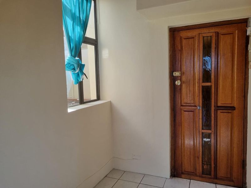 Corner Apartment  For Sale in Amalinda North. - Photo 9