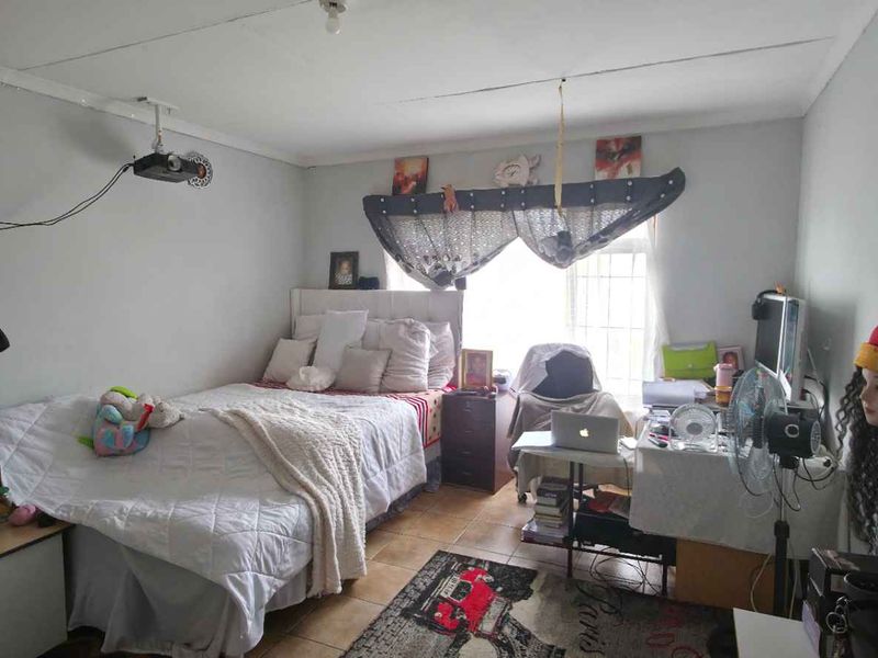 Dual Living, Double the Charm! 🏡 - Photo 7