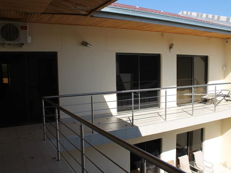 STUNNING MODERN DOUBLE-STOREY HOME FOR SALE IN CIMBEBASIA. - Photo 6