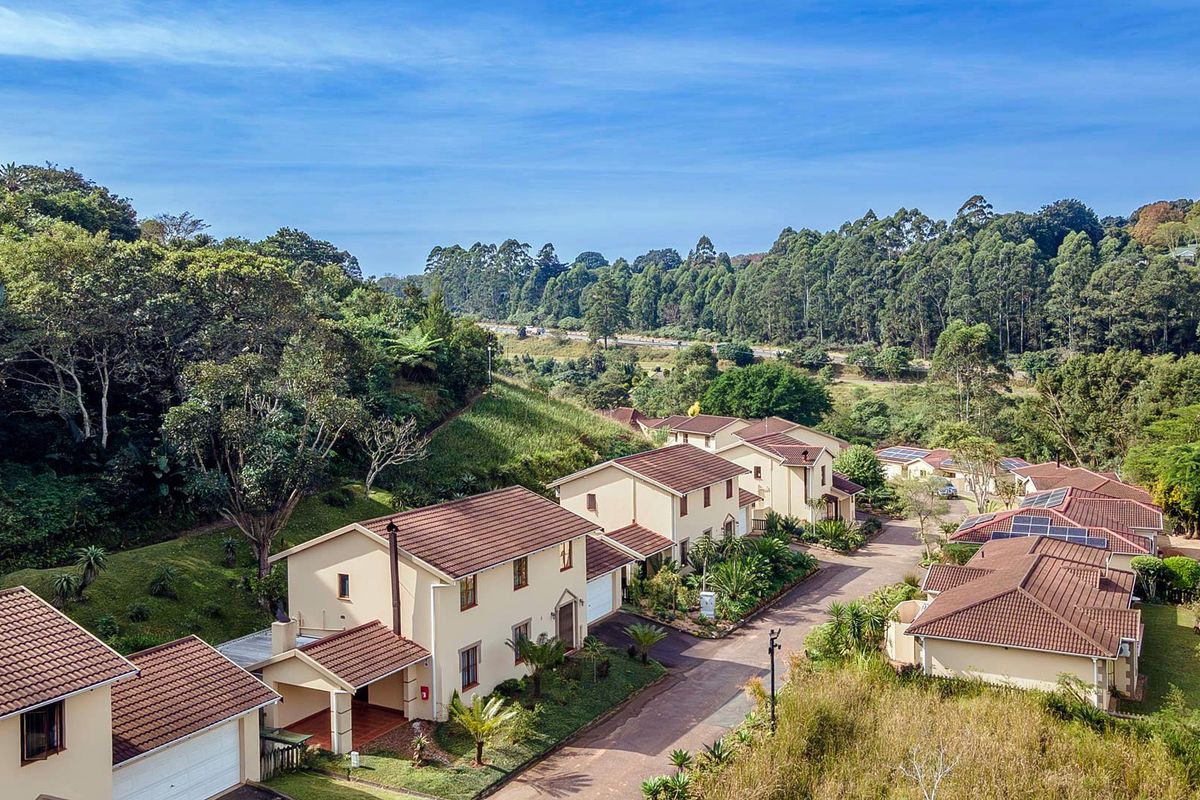 Bridgewater Estate – Contemporary Townhouse Living with Style & Comfort - Photo 3