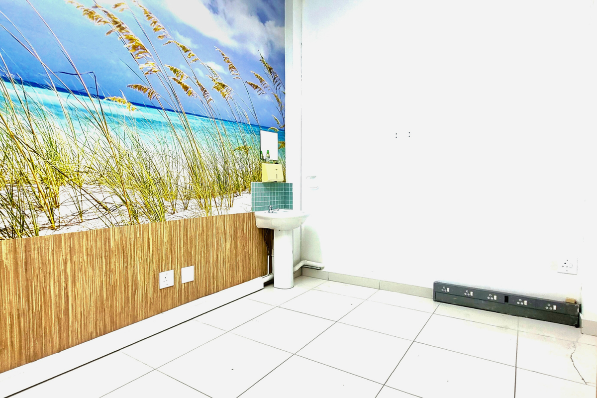 Commercial Space to Rent | Somerset Park - Value Rental, Fibre-Ready, Quick N2/M41 Access - Photo 3