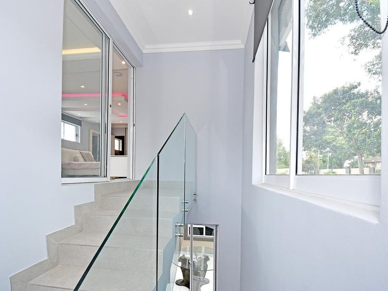 SPACIOUS ULTRA MODERN SECURE STUDIO FLATLET FURNISHED PARKMORE FOR RENT - Photo 9