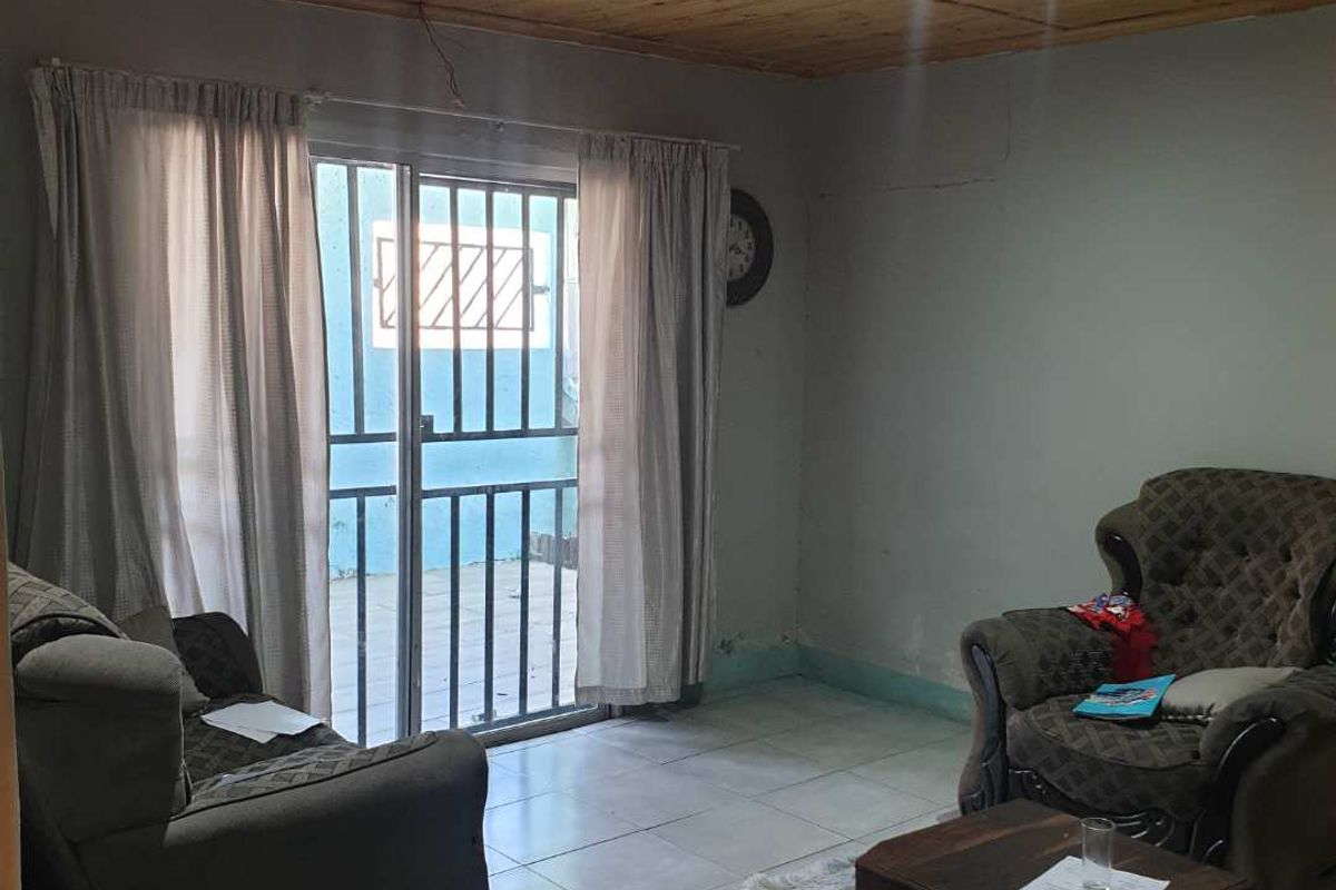 Price Reduce: Family Home in Prime Location - Photo 4