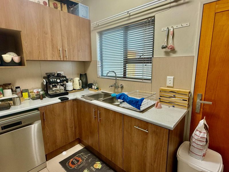 AVIS - VIEW - NS2 300 000 - CC REG - Photo 3