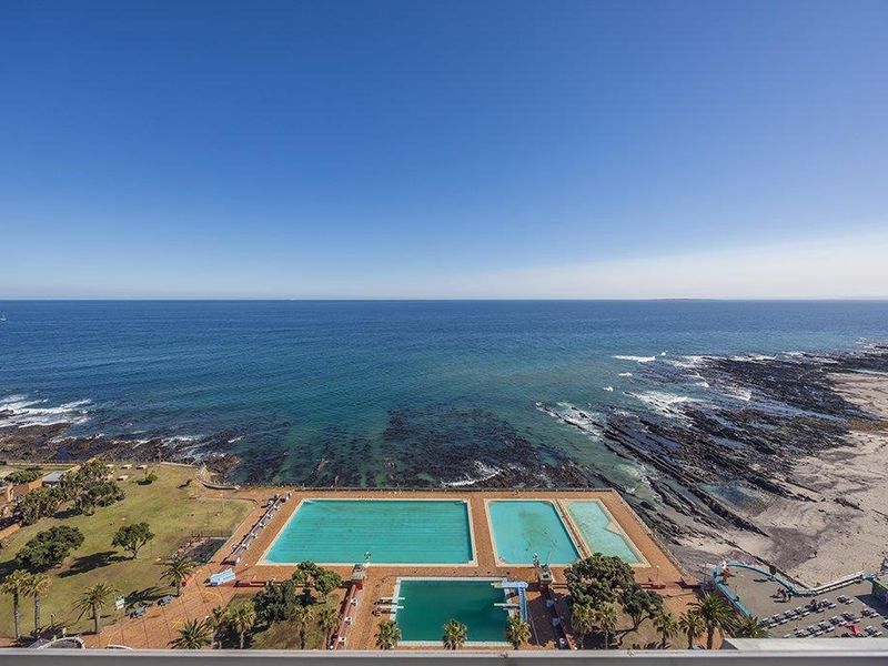19th-Floor Pavilion Place with Panoramic Ocean Views - Photo 2