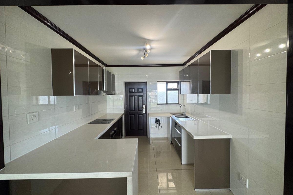 2 Bedroom Apartment to Rent in Craigavon - Photo 2