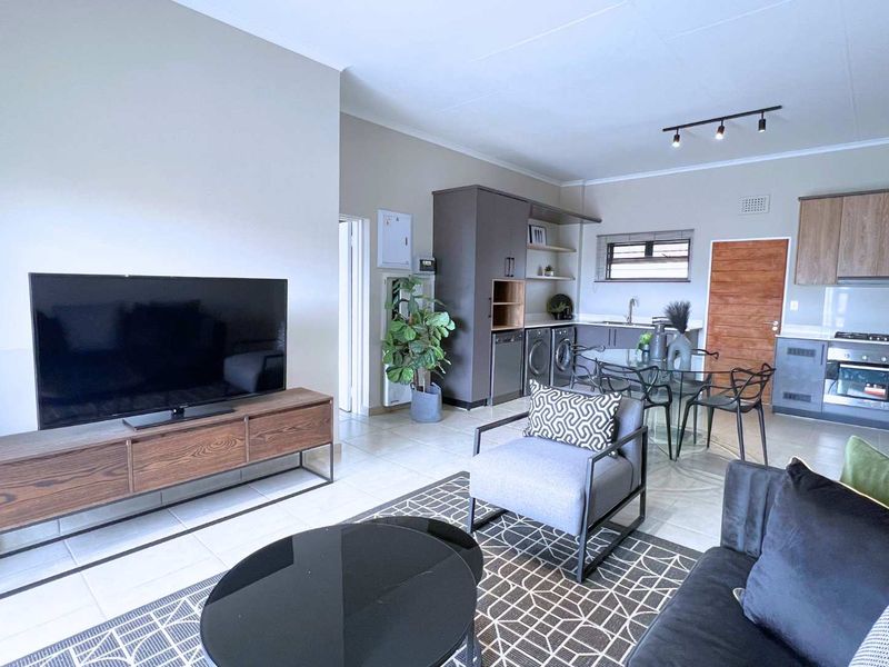 Two Bedroom Townhouse for Sale in Rietvalleirand - Photo 6