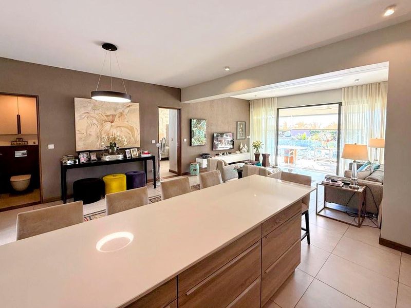 Elevated Island Living with a Front-Row Seat to Coin de Mire - Photo 10