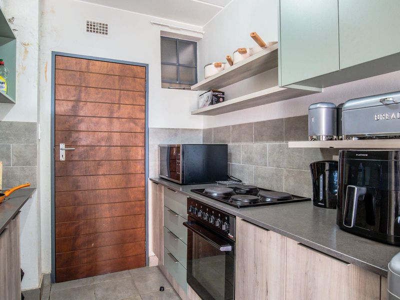 Two Bedrooms Apartment for sale in Lotus Gardens - Photo 2