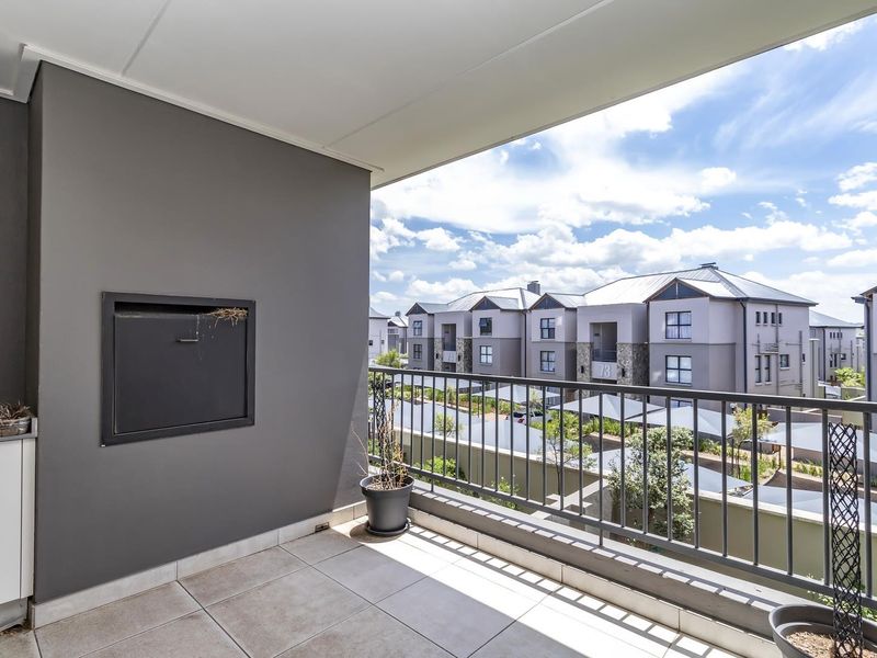 Unfurnished lock up and go - Photo 7