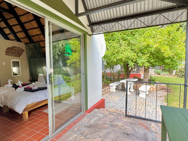 Beautiful Lodge For Sale - Rundu - Photo 9