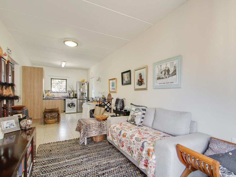 Embrace Your Dream Retirement – Secure This 2-Bedroom Apartment Today! - Photo 6