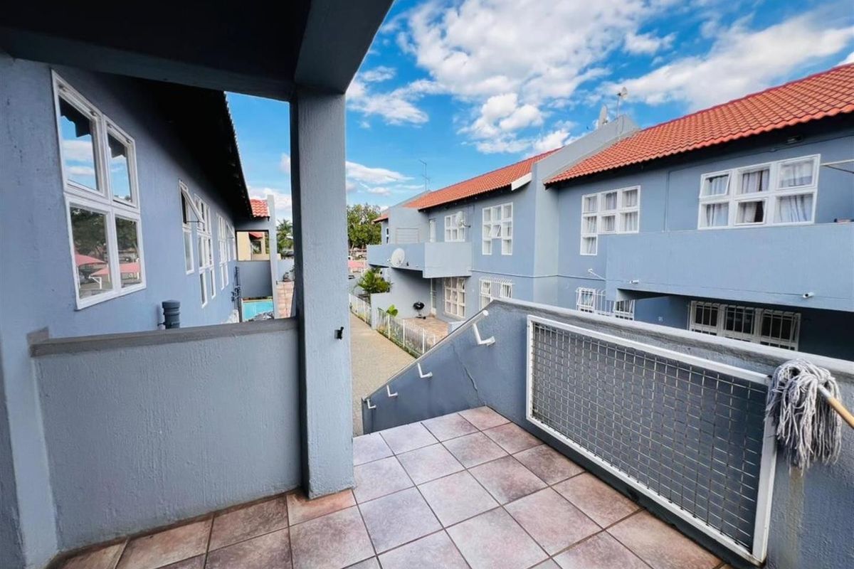 Apartment For Sale in New Redruth, Alberton - Photo 4