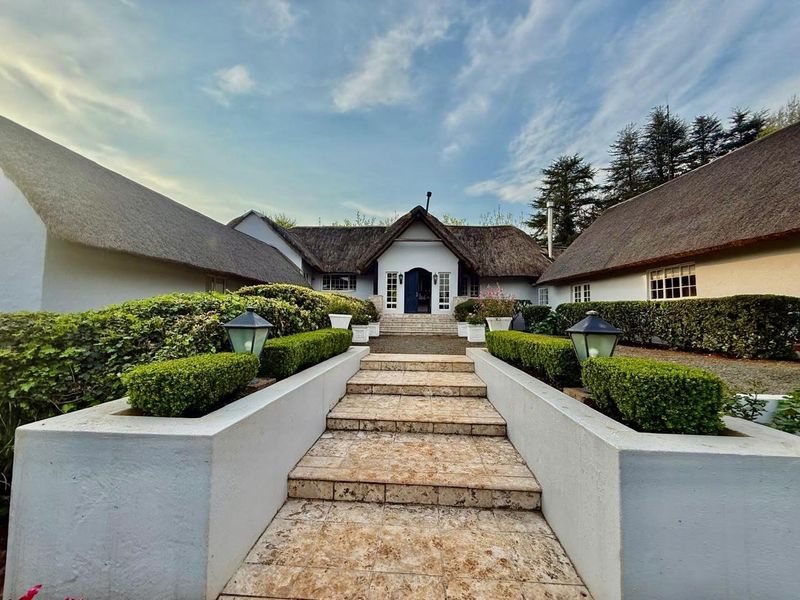 A Rare Midlands Country Estate with an Established Truffle Orchard - Photo 2