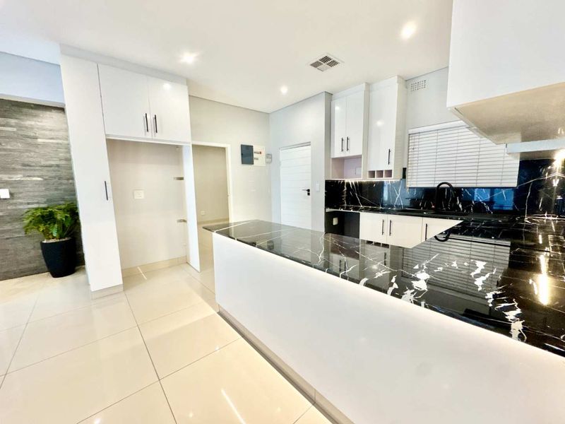 Hendra Estates - Stunning Ground Floor Apartment For Sale In Gated Estate In Izinga! - Photo 8
