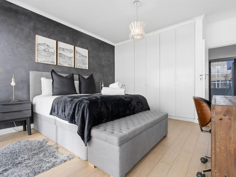 Turnkey, Renovated Apartment with Exceptional Outdoor Living - Photo 7