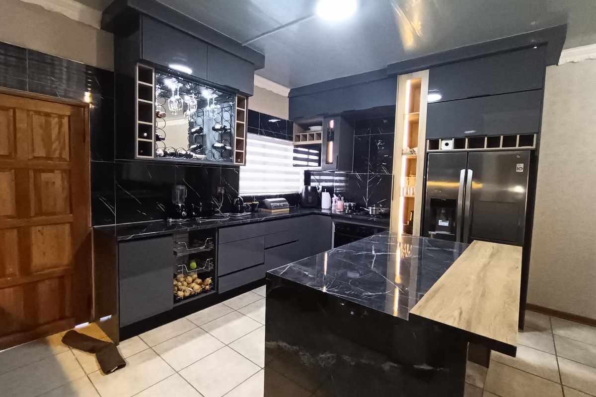 Beautiful newly renovated duet in langenhovenpark - Photo 3