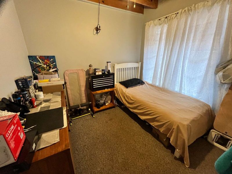 Lovely townhouse in secure guarded complex - Photo 7