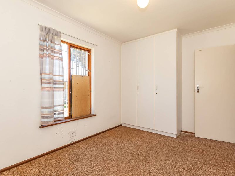 Create Your Dream Home on a Large Erf in Capri - Photo 9