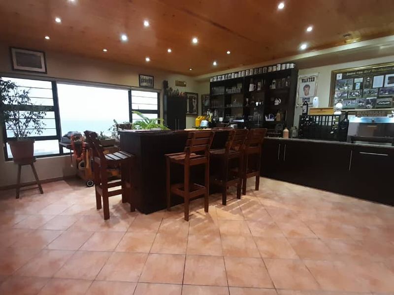 Entertainers dream with all the bells and whistles. - Photo 7