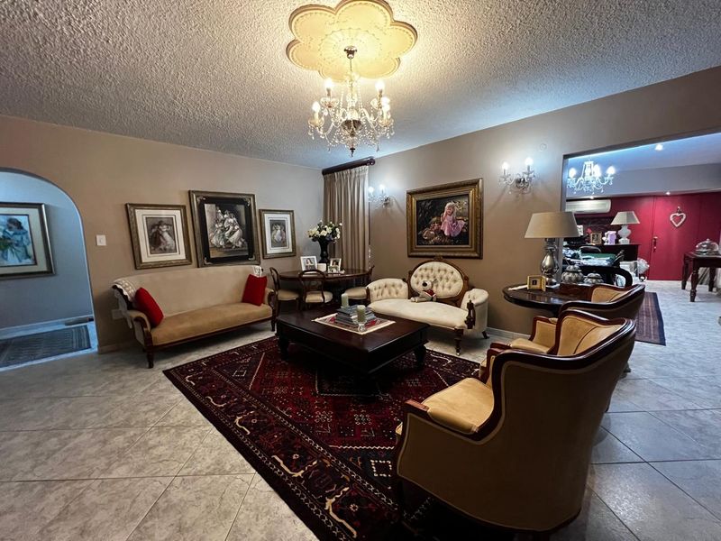 5 Bedroom house for Sale! - Photo 5