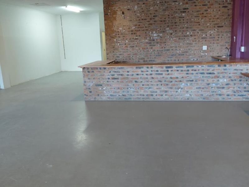 SPACE TO LET AT ST JOHNS VILLAGE LIFESTYLE CENTRE - Photo 3