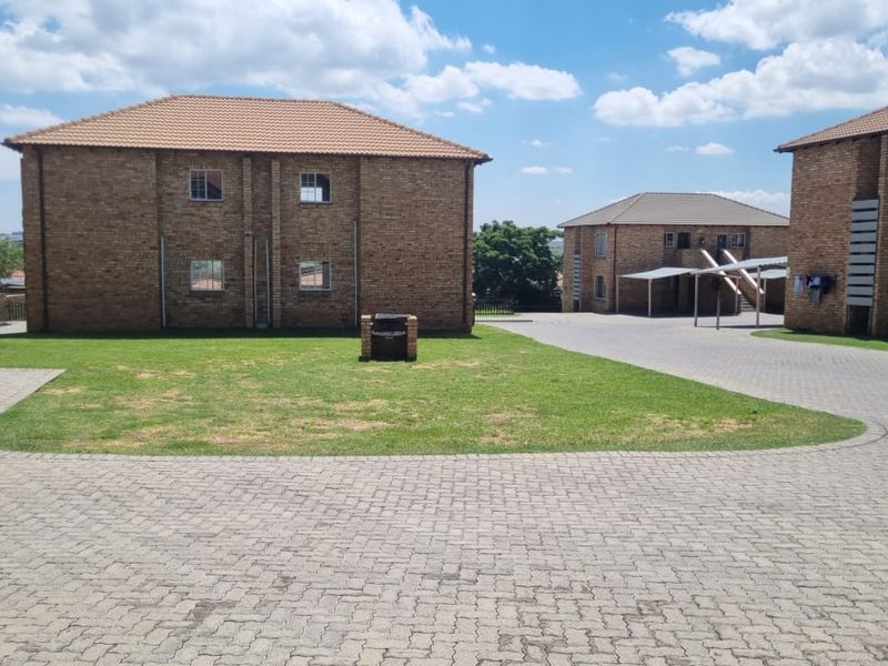 A perfect choice for 1st time buyers !!! The price you see is the price you pay !!! - Photo 8