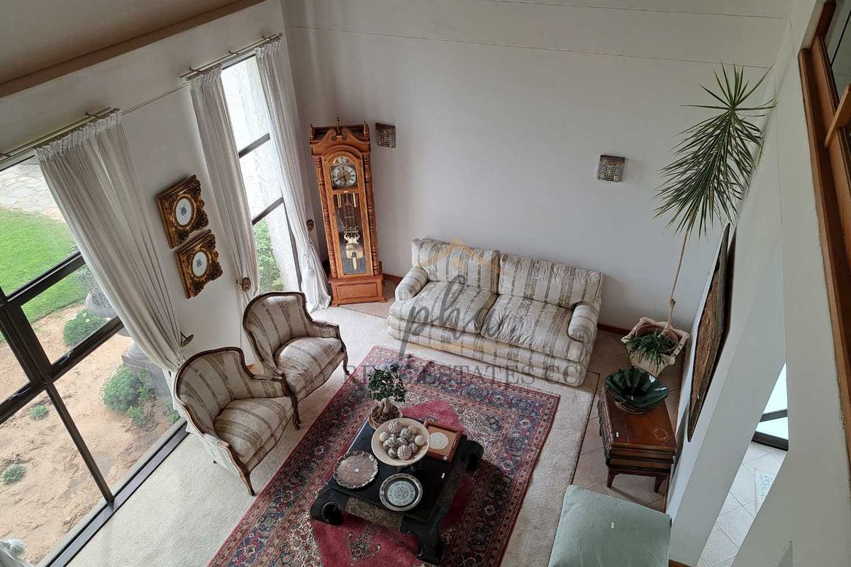 Expansive Lagoon front family home for sale in Walvis Bay for N$ 17 mil - Photo 3