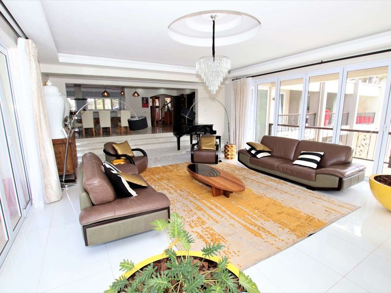 Hendra Estates - Exquisite, Large family home For Rent In Prime La Lucia. - Photo 10