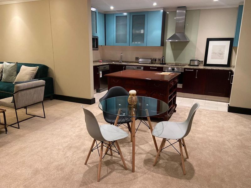 MAGNIFECENT 1 BED  APARTMENT IN THE ICONIC RAPHAEL FOR SALE - Photo 8