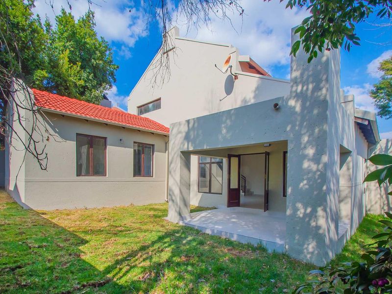Value Packed -Fully Renovated -Full Title Cluster - Photo 1