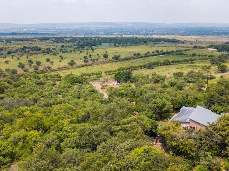 Stunning 5-Bedroom Family Home for Sale in Tygerberg Country Estate - Photo 7