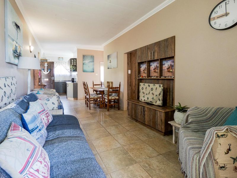 Fully furnished ground floor direct on the beach - Photo 2