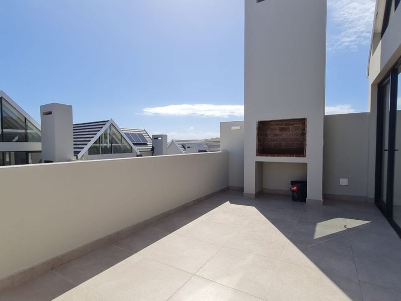 2 Bedroom Modern Apartment for long term rental - Photo 2