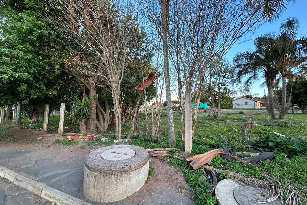 PERFECTLY ZONED PRIME 4 043M2 COMMERCIAL LAND - Photo 4